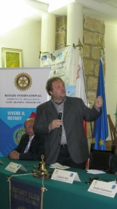 Aragona Conferenza Rotary Colli Sicani intervento prof Pira 2 (359x640)