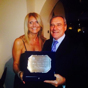 Elvira Terranova riceve il Premio Cutuli dal Presidente Pietro Grasso