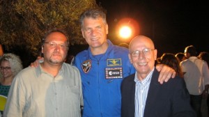 Notte con le stelle Francesco Pira  l'astronauta Paolo Nespoli e il giornalista Egidio Terrana (640x359)